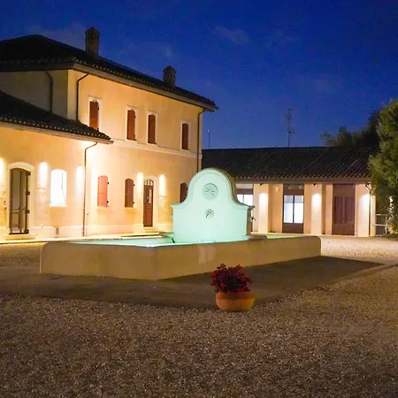 Borgo Pallavicini Mori בית חווה