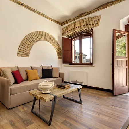 Borgo Pallavicini Mori Rome